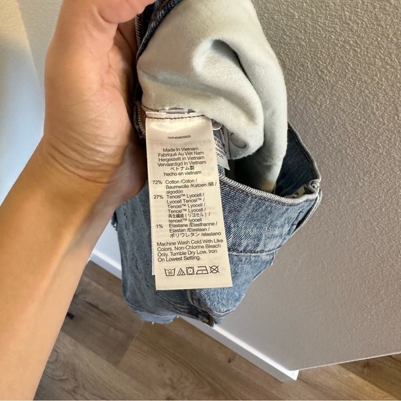 Madewell The Perfect Jean Shorts Blue Snyder Wash Size 26 Women’s Raw Hem - Picture 8 of 8